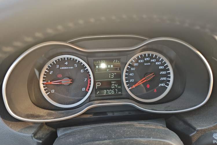 Used Bestune X40 2019 1.6L Automatic Luxury Version China V Emission Standard