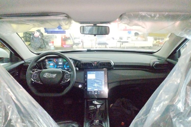 Used Dongfeng Aeolus Yixuan 2026 1.5L Automatic Luxury Edition
