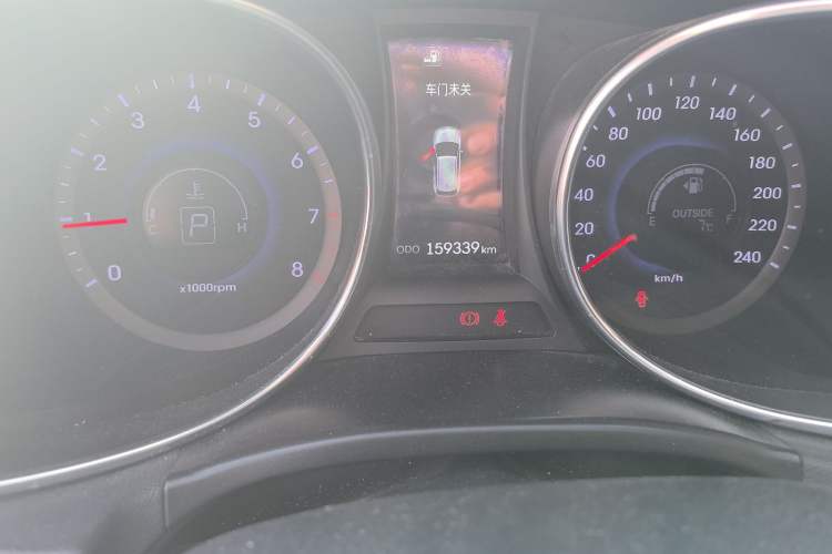 Used Hyundai Santa Fe 2013 2.4L Automatic 4x4 Prestige Edition