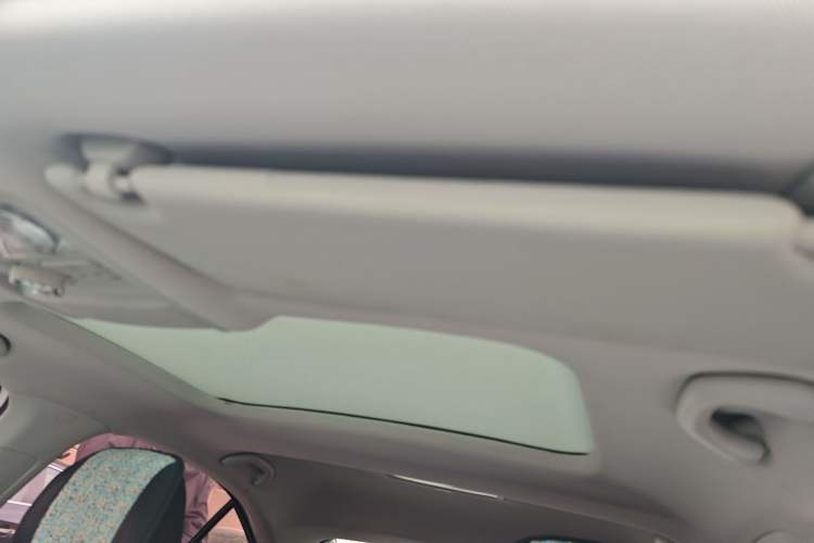 Used Skoda Octavia 2019 TSI280 DSG SmartDrive Luxury Edition China VI Headliner