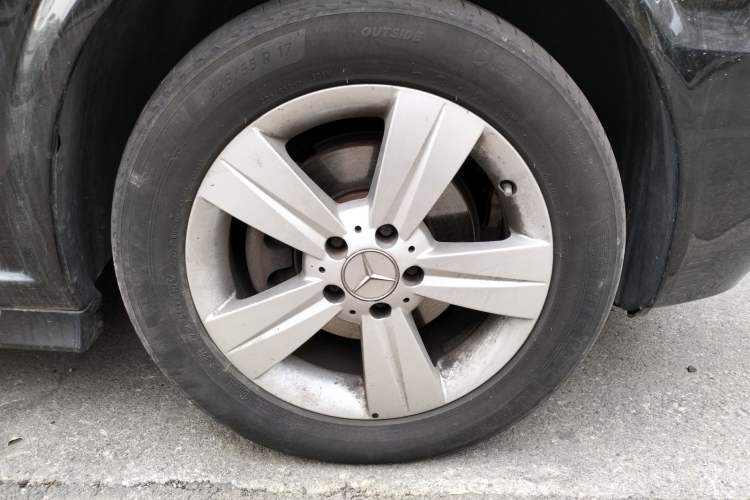 Used Mercedes-Benz Viano 2013 3.0L Hospitality Edition