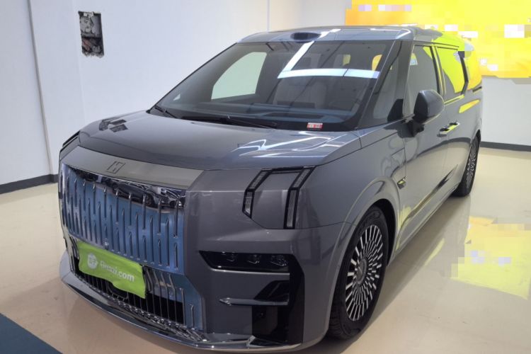 Used Zeekr 009 2024 Six-Seat Executive Version 4WD 108 kWh