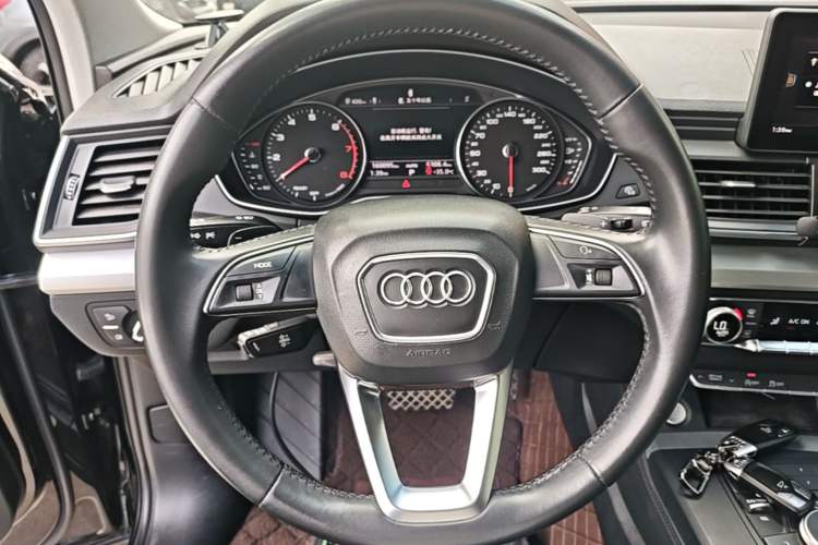 Used Audi Q5L 2020 Revised 40 TFSI Prestige Edition
