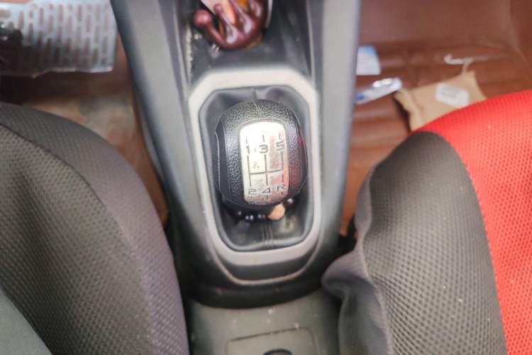 Used Citroen Elysee 2014 1.6L Manual Fashion Edition