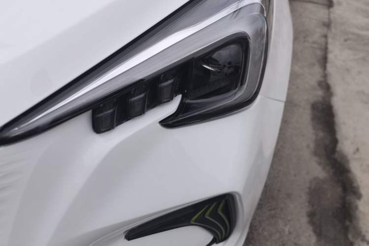 Used CHANGAN OSHAN Benni E-Star 2022 Qingxin Edition Colorful Model Lithium Iron Phosphate