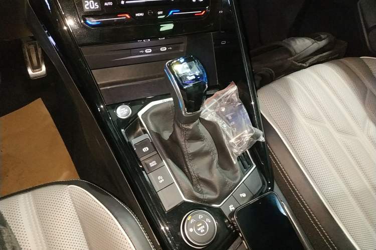 Used Volkswagen Tayron 2023 380TSI Four-Wheel Drive R-Line Pro Smart Edition