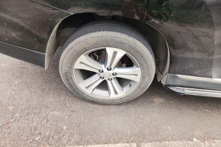 Used Toyota Highlander 2012 2.7L Two-Wheel Drive 5-Seater Sport Edition