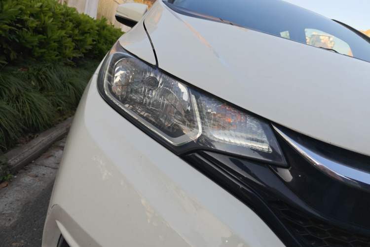 Used Honda Fit 2018 1.5L CVT Comfort Sunroof Version