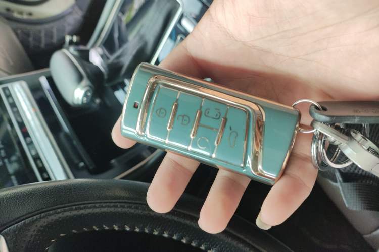 Used GAC Trumpchi GS5 2019 270T Automatic Luxury Edition Vehicle Key