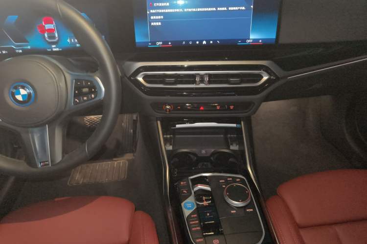 Used BMW i4 2023 eDrive35
