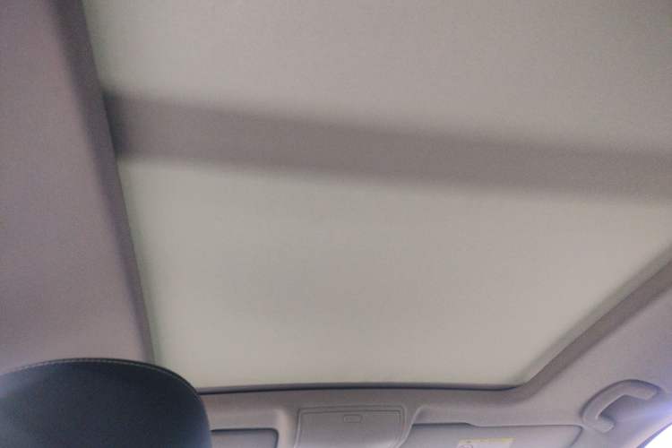 Used Volkswagen Tiguan L 2018 330TSI Automatic Two-Wheel Drive Luxury Edition
