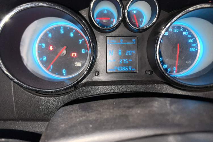 Used CHANGAN CS35 2015 1.6L Automatic Luxury Model China IV Standard Odometer Close Up