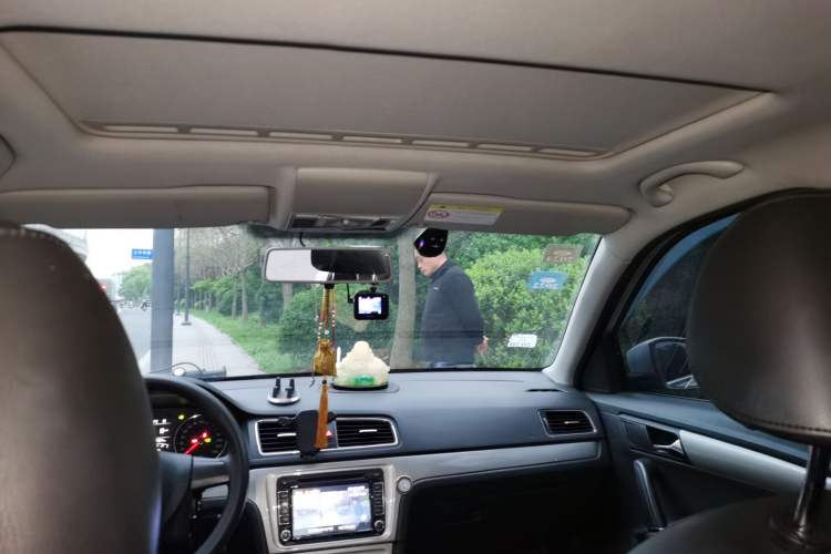 Used Volkswagen Lavida 2013 Restyled Classic 1.6L Automatic Comfort Edition Headliner