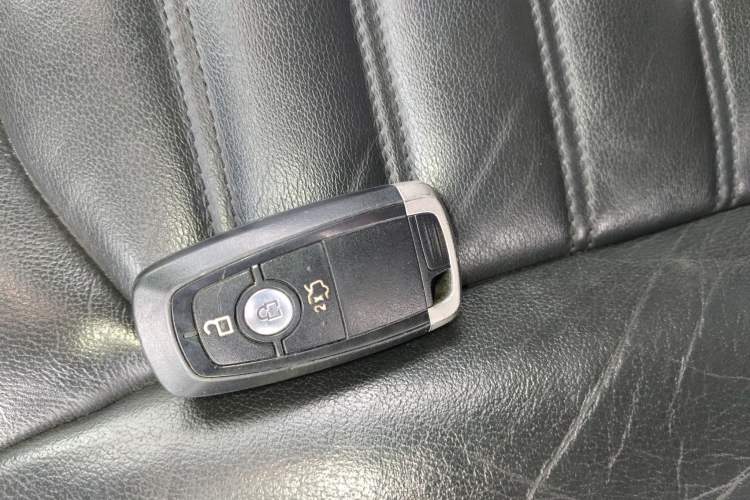 Used Ford Mondeo 2017 EcoBoost 180 Stylish Model
