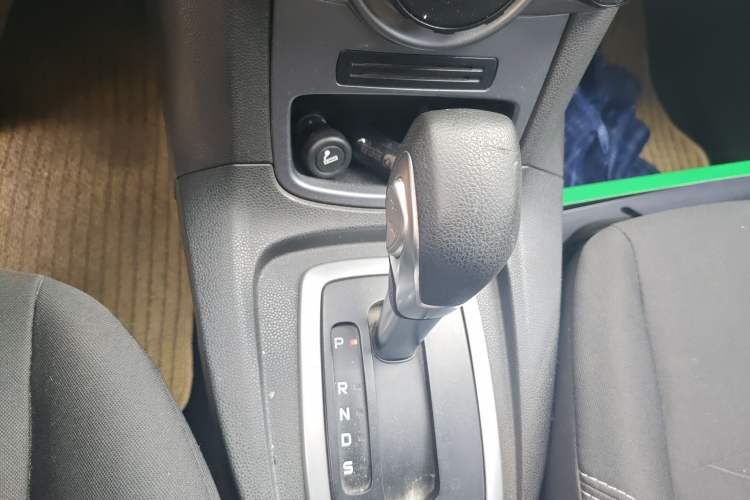 Used Ford Fiesta 2013 Hatchback 1.5L Automatic Fashion Edition