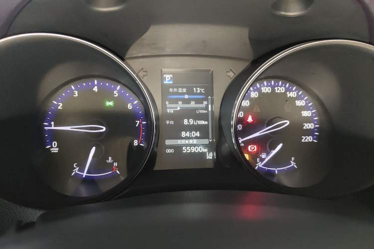 Used Toyota IZOA 2018 2.0L Yichi Edition China V Standard