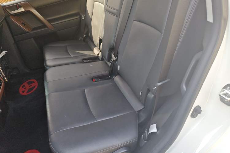 Used Toyota Prado 2018 3.5L Automatic TX-L Left Rear Seat