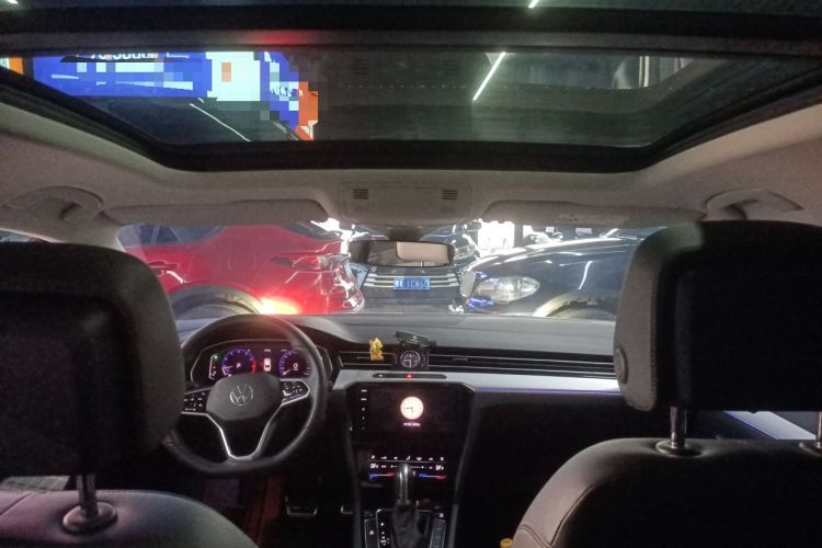 Used Volkswagen Magotan 2023 2 Million Units Limited Edition 330TSI DSG Leading Version