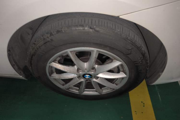 Used BMW 2 Series Active Tourer 2016 218i Fashion Model Right Front Wheel Hub