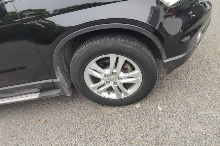 Used Honda CR-V 2010 2.4L automatic four-wheel drive luxury version Right Front Wheel Hub