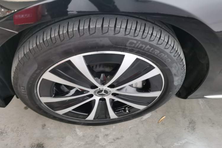 Used Mercedes-Benz E-Class New Energy 2023 E 350 e L Plug-in Hybrid Sedan