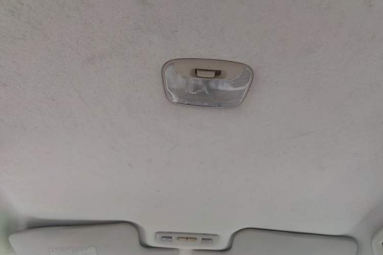 Used Soueast V3 Lingyue 2012 1.5L Manual New Happiness Edition