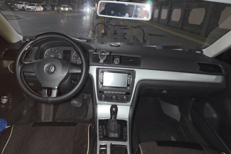 Used Volkswagen Passat 2014 1.8TSI DSG Prestige Edition
