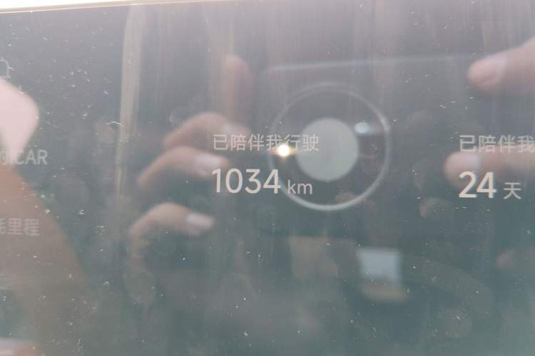 Used iCAR V27 2026 Model 200KM Four-Wheel Drive Falcon 700