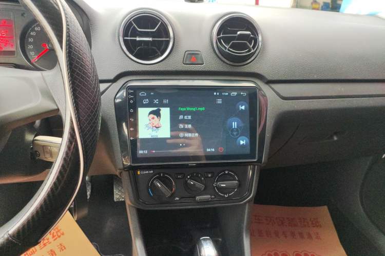 Used Volkswagen Jetta 2017 1.5L Automatic Fashion Model Audio And AC Panel