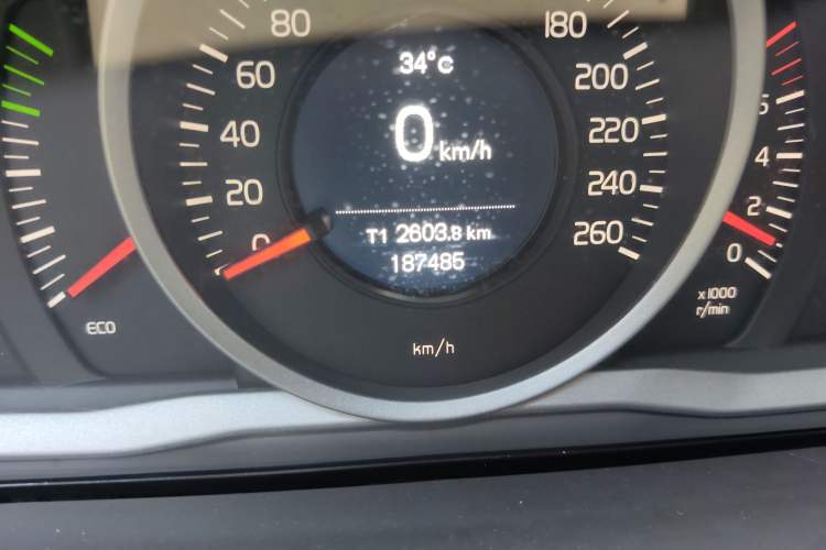 Used Volvo S80L 2014 2.0T T5 Intelligent Luxury Edition
