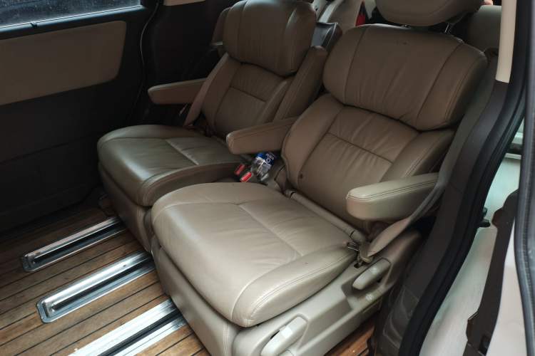 Used Honda Odyssey 2015 2.4L Supreme Edition Left Rear Seat