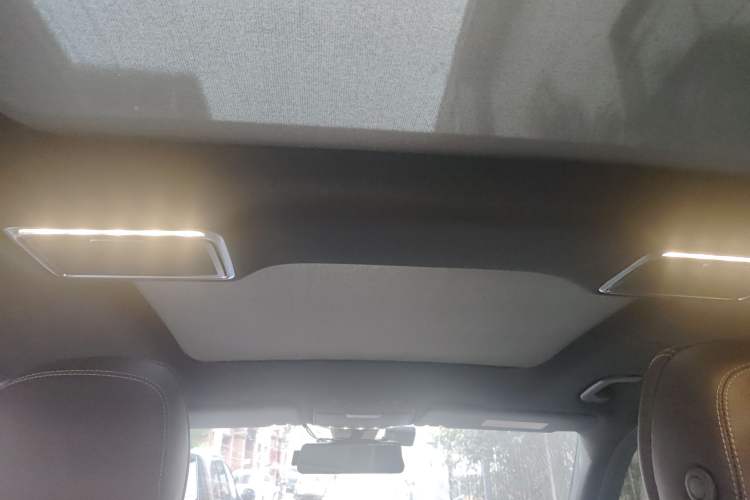 Used Mercedes-Benz GLC 2022 GLC 260 L 4MATIC Luxury Model Headliner