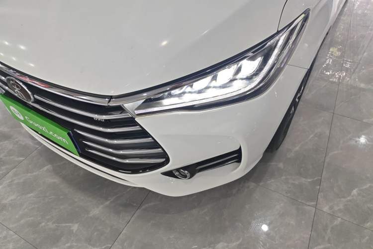 Used BYD Song MAX 2017 1.5T Automatic Smart Connect Elite 7-Seater
