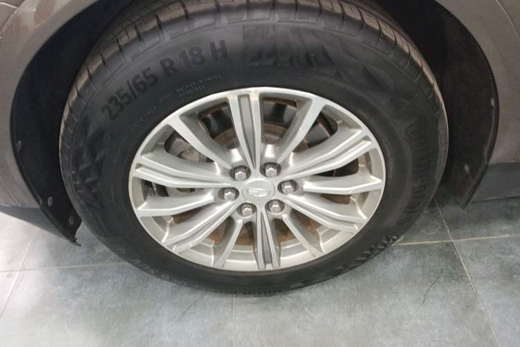 Used Cadillac XT5 2016 25T Luxury Model
