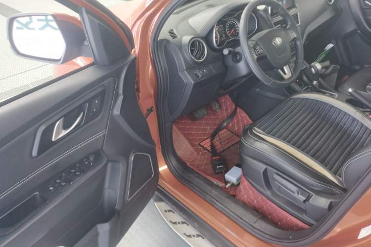 Used Bestune X40 2017 1.6L Automatic Luxury Model