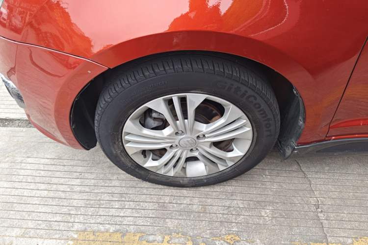 Used Suzuki Swift 2014 1.5L Automatic Fashion Edition
