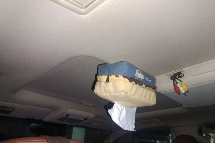 Used Toyota Land Cruiser 2018 4.0 GX-R Eight Cylinders No Winch Outboard Mount Middle East
