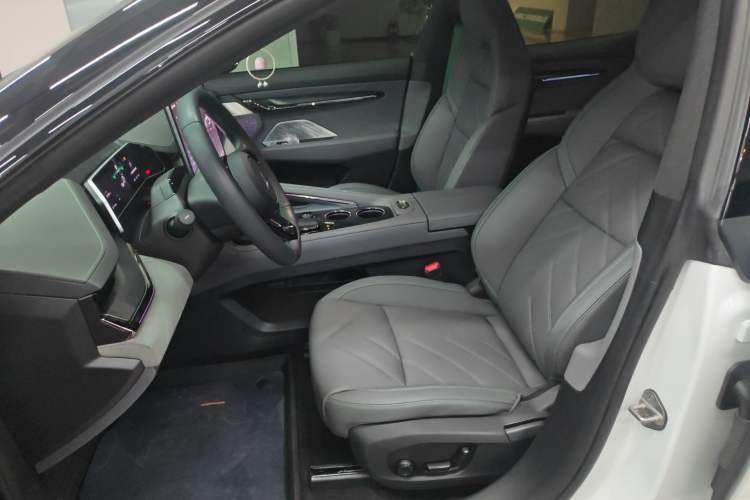 Used Zeekr 001 2023 WE Edition 86 kWh Left Front Seat