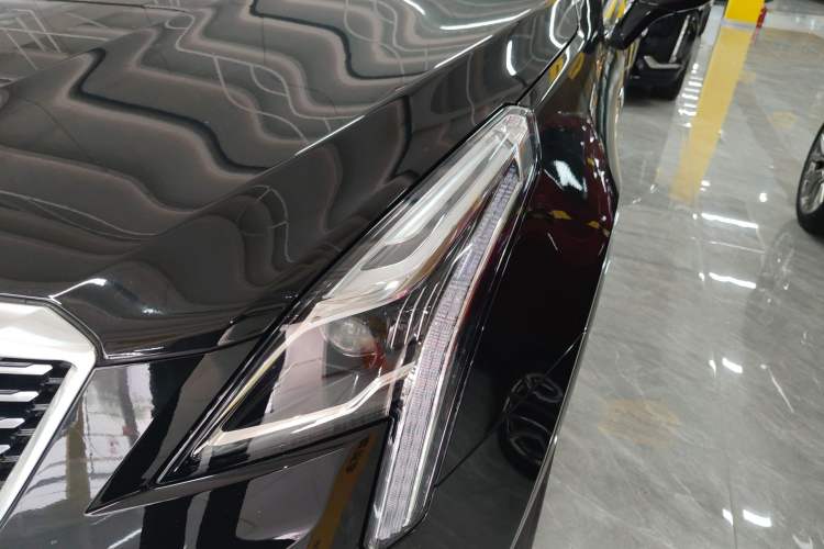 Used Cadillac XT5 2021 2.0T Two-Wheel Drive Luxury Version