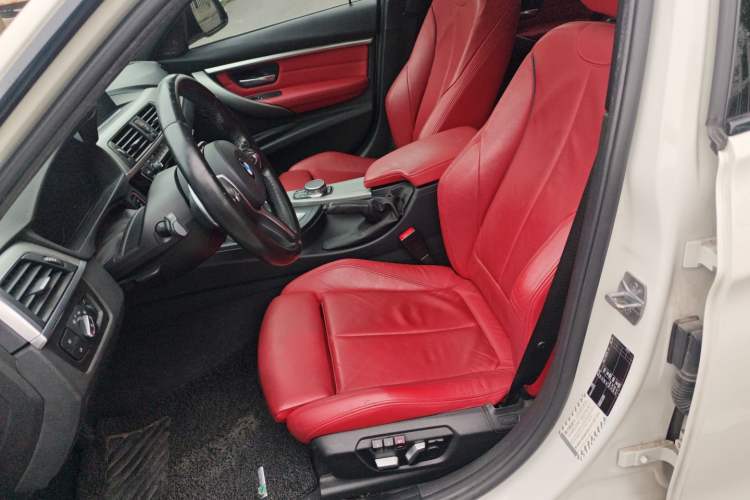 Used BMW 3 Series 2018 330i M Sport Night Edition Left Front Seat