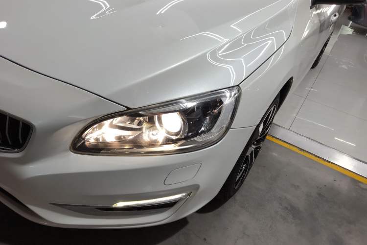 Used Volvo S60 2018 S60L T3 Smart Progress Edition
