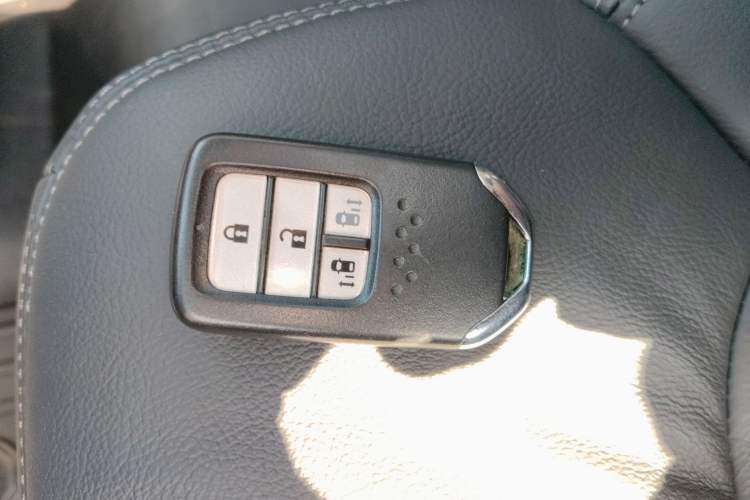 Used Honda Odyssey 2019 2.0L Rui-Zunxiang Edition