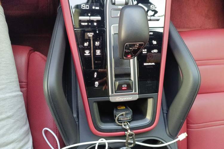 Used Porsche Cayenne E-Hybrid 2023 Cayenne E-Hybrid 2.0T Platinum Edition