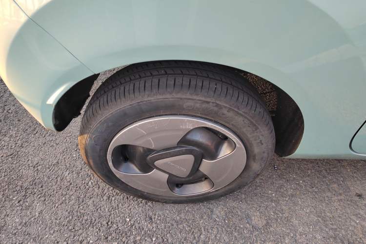 Used Geely Galaxy Panda 2023 Panda Mini 200km Dynamic Bear
