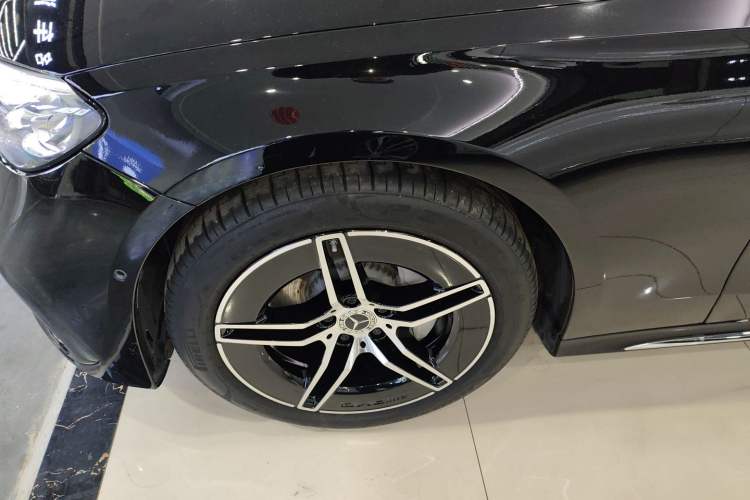 Used Mercedes-Benz E-Class 2024 E 300 L Luxury Sport Model
