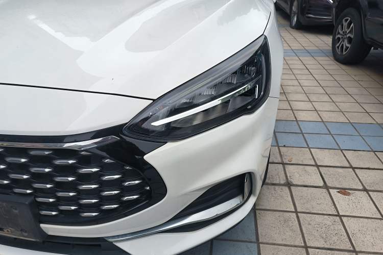 Used Ford Focus 2021 Sedan EcoBoost 180 Automatic Trendy Model
