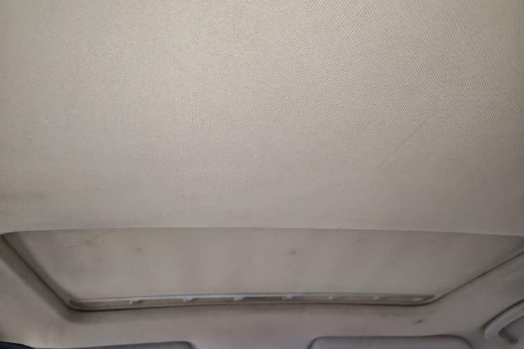 Used Roewe 350 2013 350C 1.5L Automatic Xunyue Edition Headliner