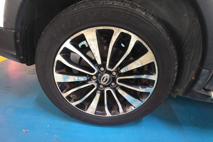 Used GAC Trumpchi GS5 Super 2016 1.8T Automatic Two-Wheel Drive Luxury Smart Edition
