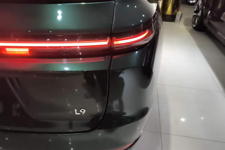 Used Li Auto L9 2022 Max model Right Rear Taillight