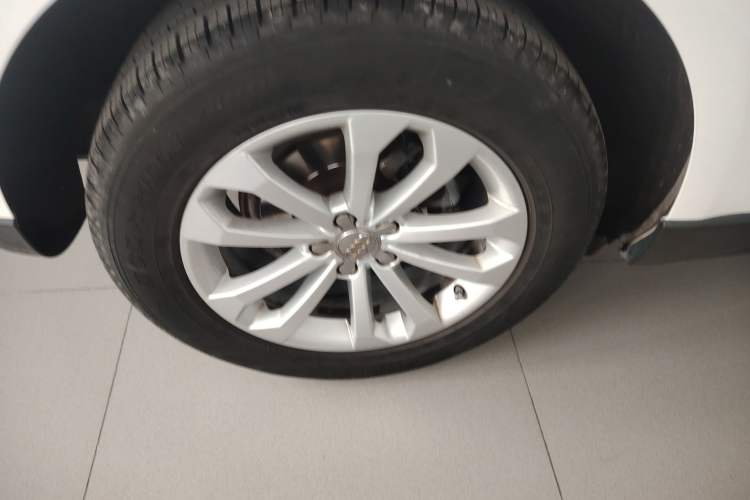 Used Audi Q5 2013 40 TFSI Technology Edition